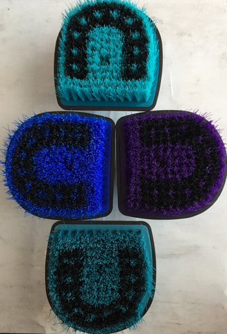 Horseshoe Body Brush